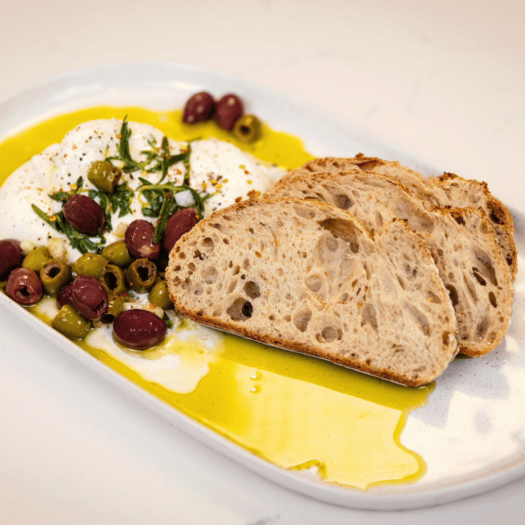 Best-Extra-Virgin-Mediterranean-Olive-Oil-Medoro